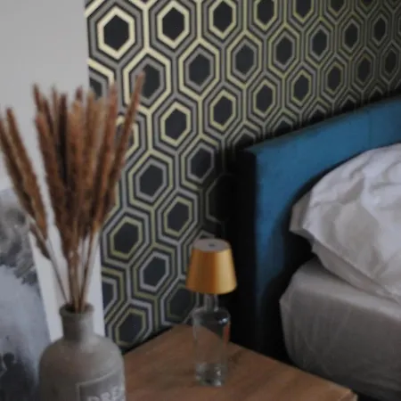 Flo's Terrace Apartament *